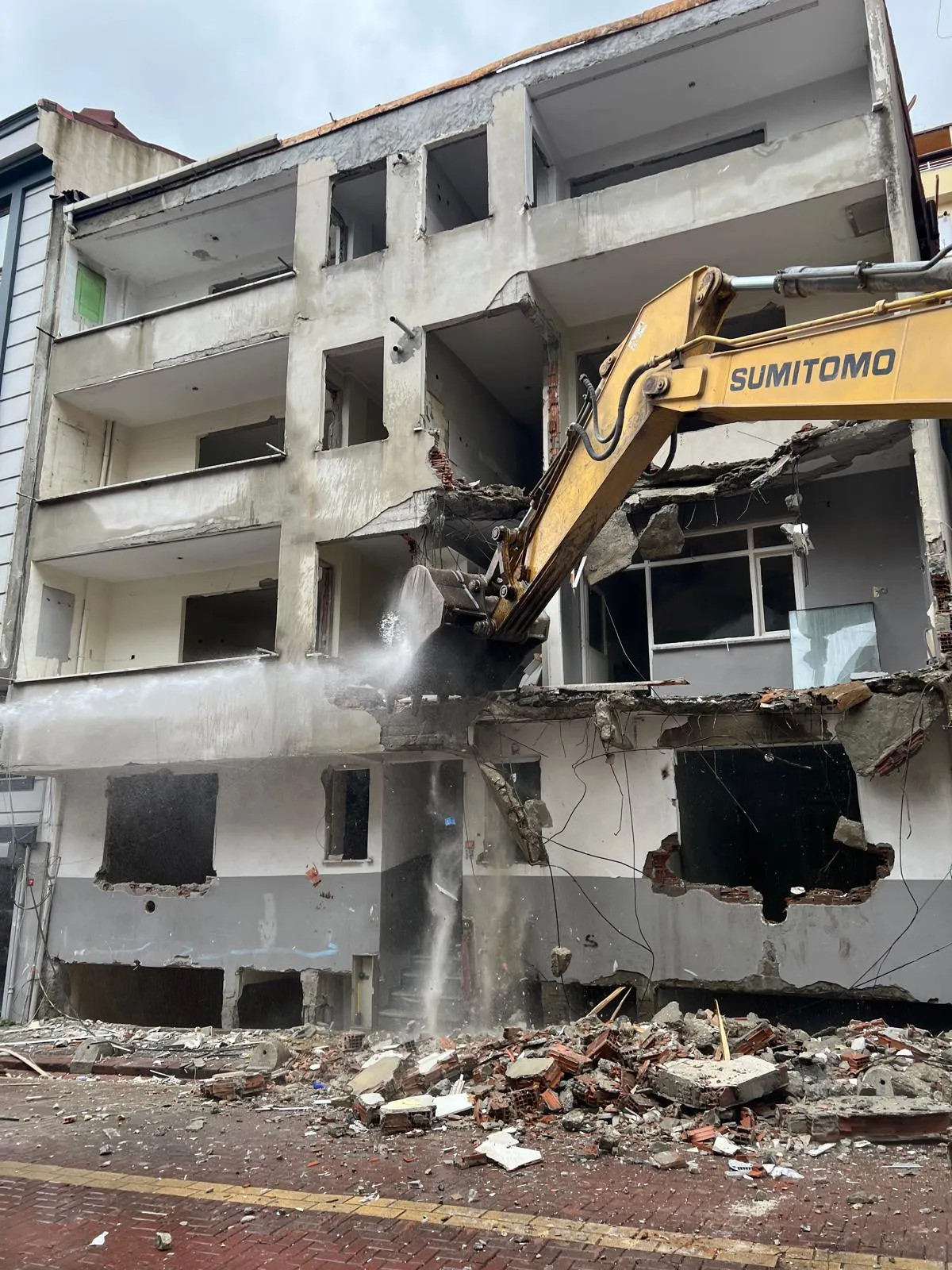 Zeytinburnu Konut Projesi — Çırpıcı Mah. · Birtaş Sk. No:50 3