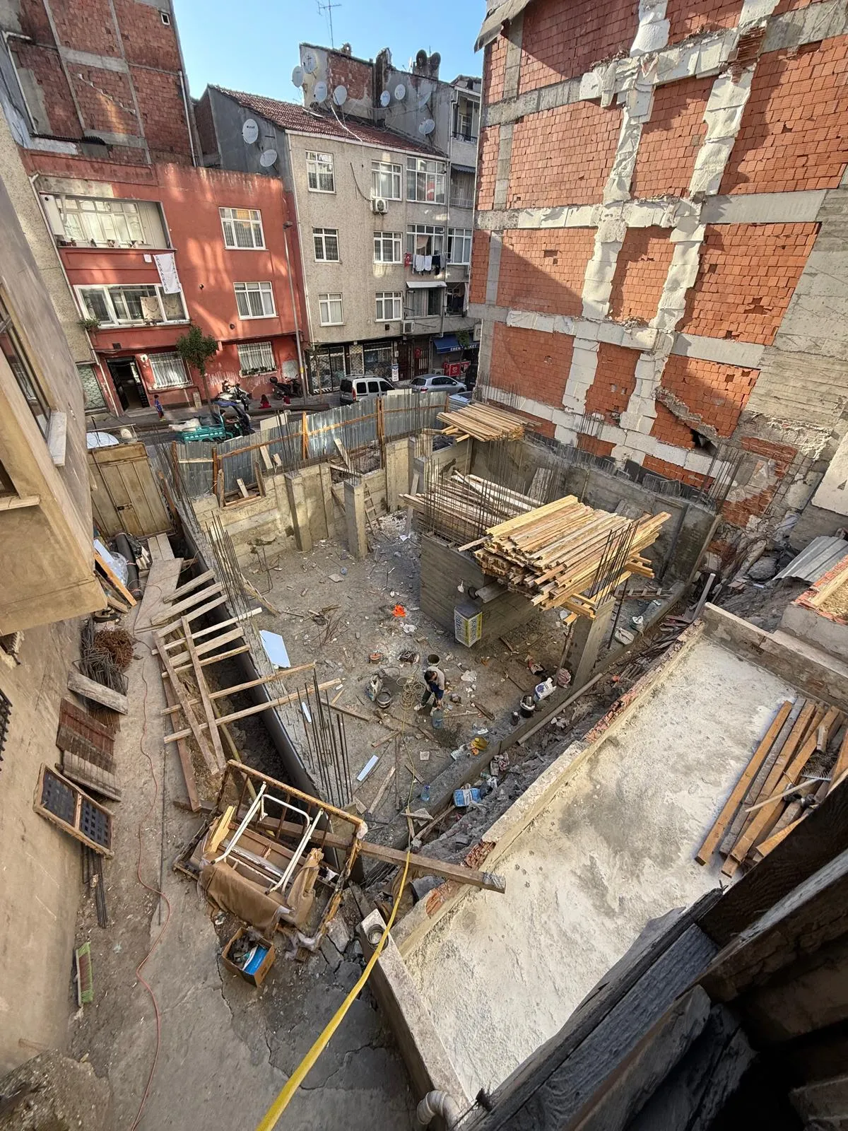Zeytinburnu Konut Projesi — Çırpıcı Mah. · Birtaş Sk. No:50 10