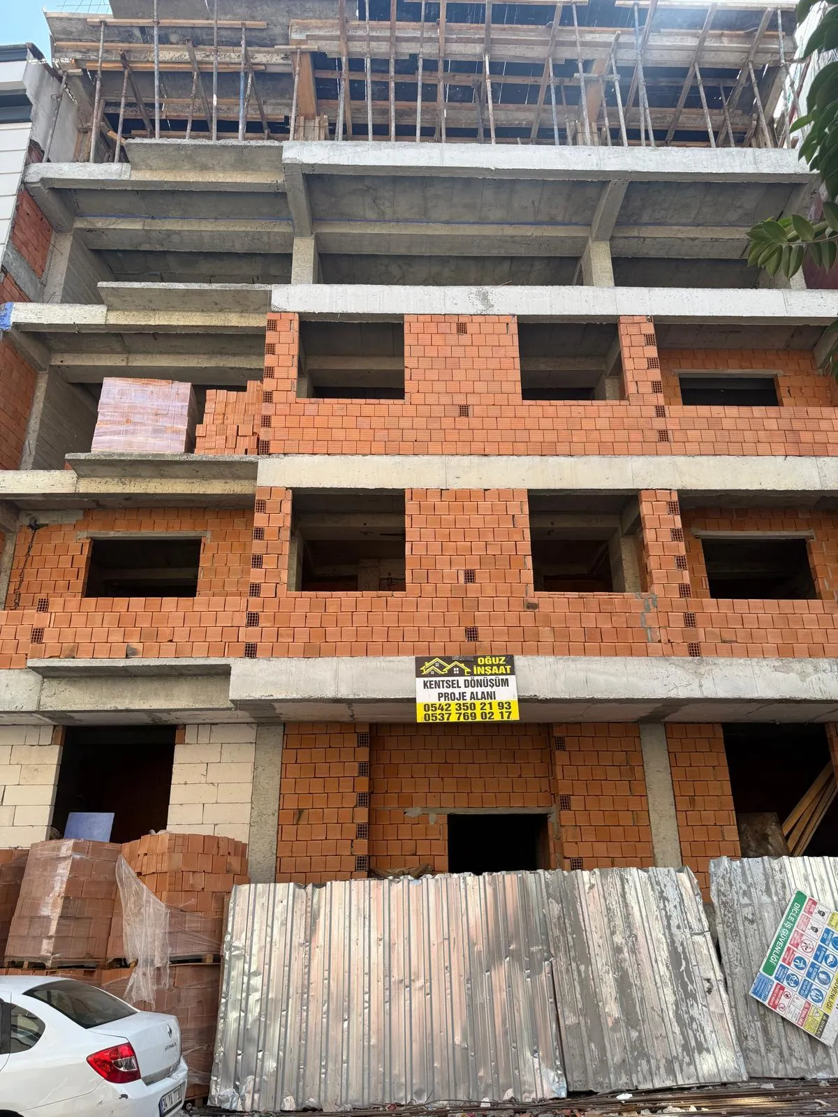 Zeytinburnu Konut Projesi — Çırpıcı Mah. · Birtaş Sk. No:50 13
