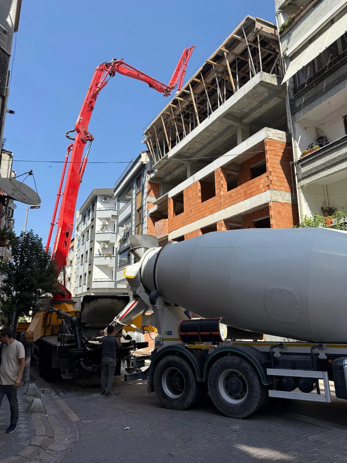 Zeytinburnu Konut Projesi — Çırpıcı Mah. · Birtaş Sk. No:50 14